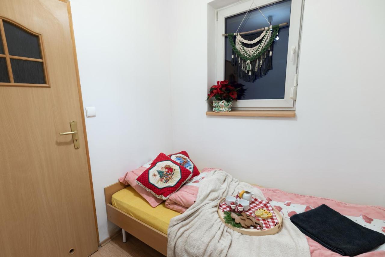 Bacowka U Winiarskich Nowy Targ Esterno foto